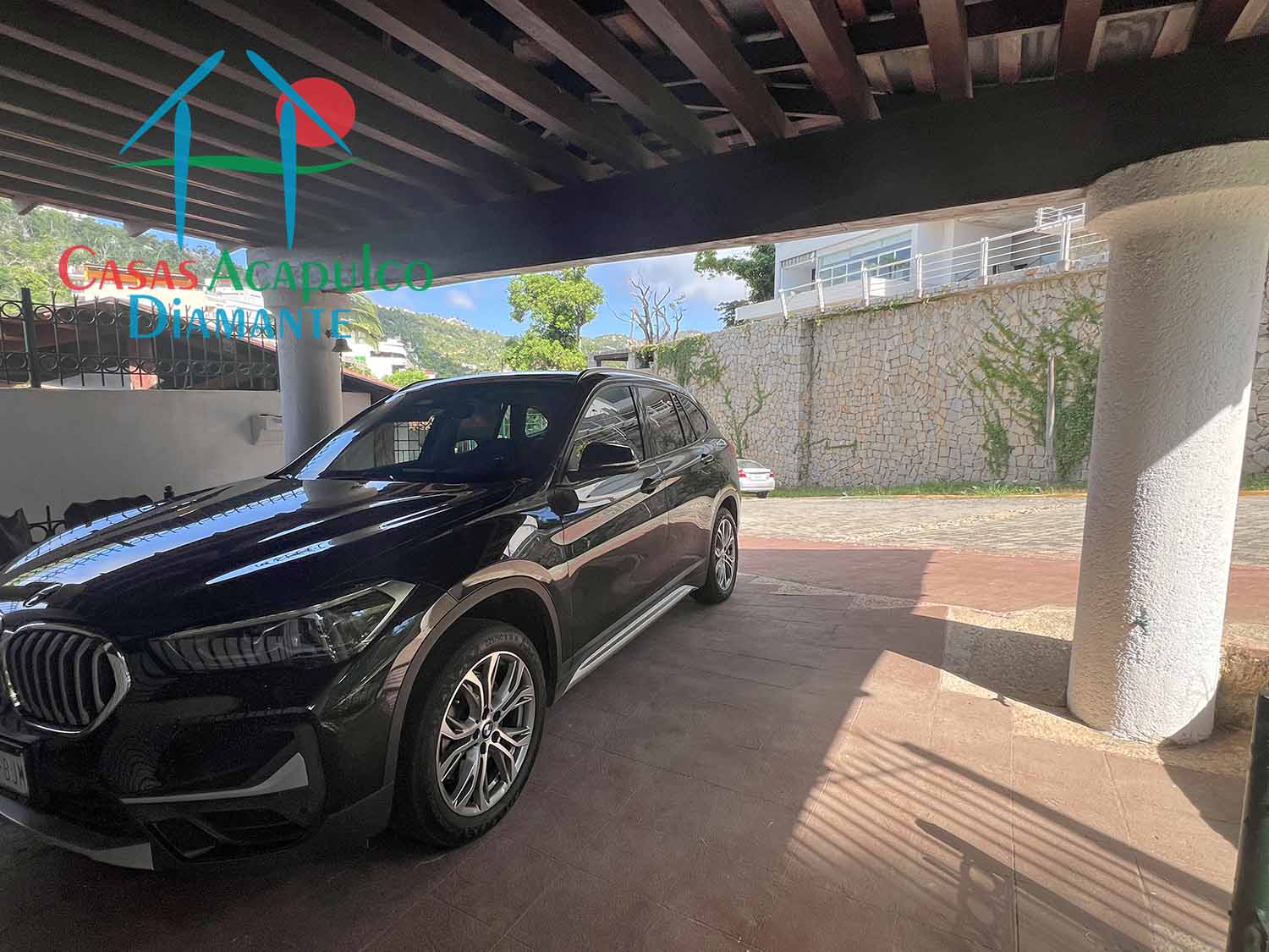 Villa Leonor - Estacionamiento 4